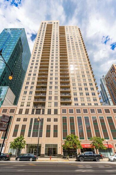 Building Photo - 1111 S Wabash Ave