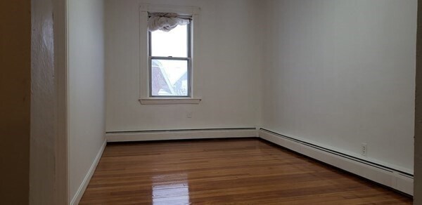 Building Photo - 17 Princeton St