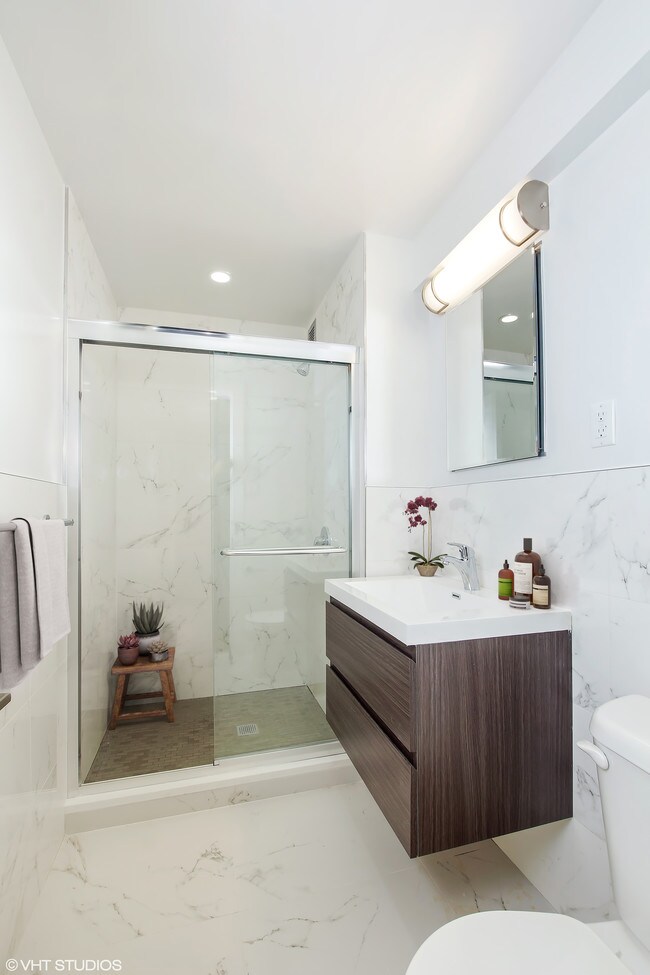 Pelham Parkway Towers 2160 Matthews Ave Bronx NY 10462 Apartment Finder