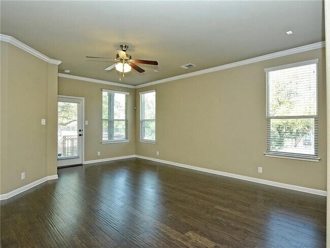 Building Photo - 9512 Solana Vista Loop