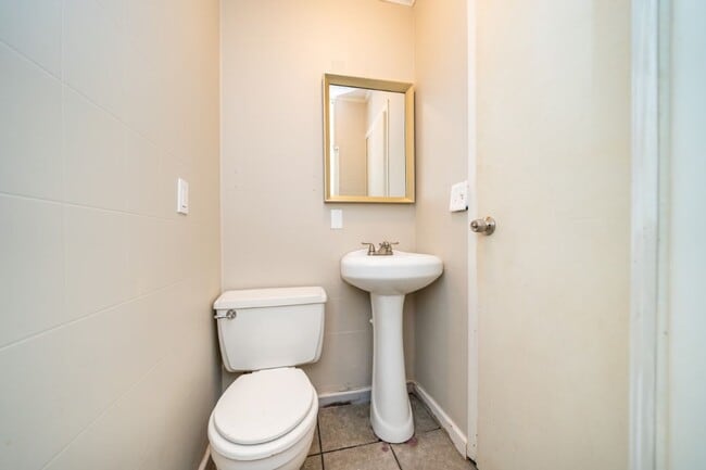 Building Photo - Charming Renovated 3-Bedroom Home in Dora!