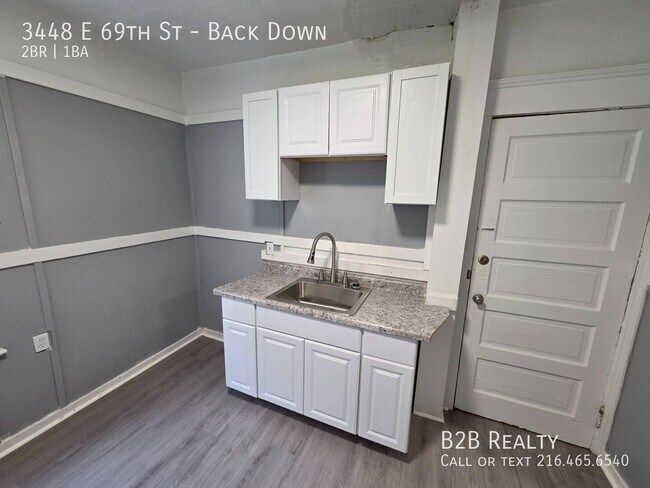 Building Photo - 3448 E 69th St