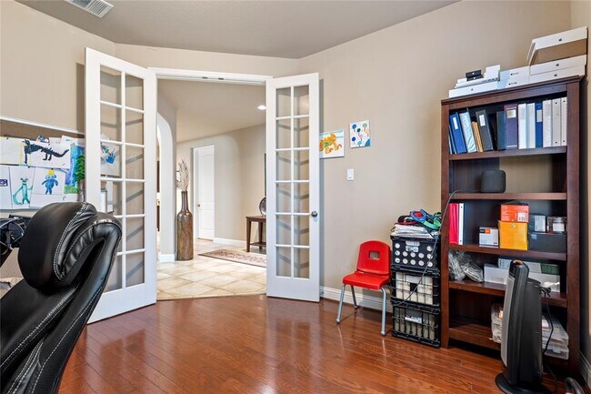 Building Photo - 11125 Cherisse Dr