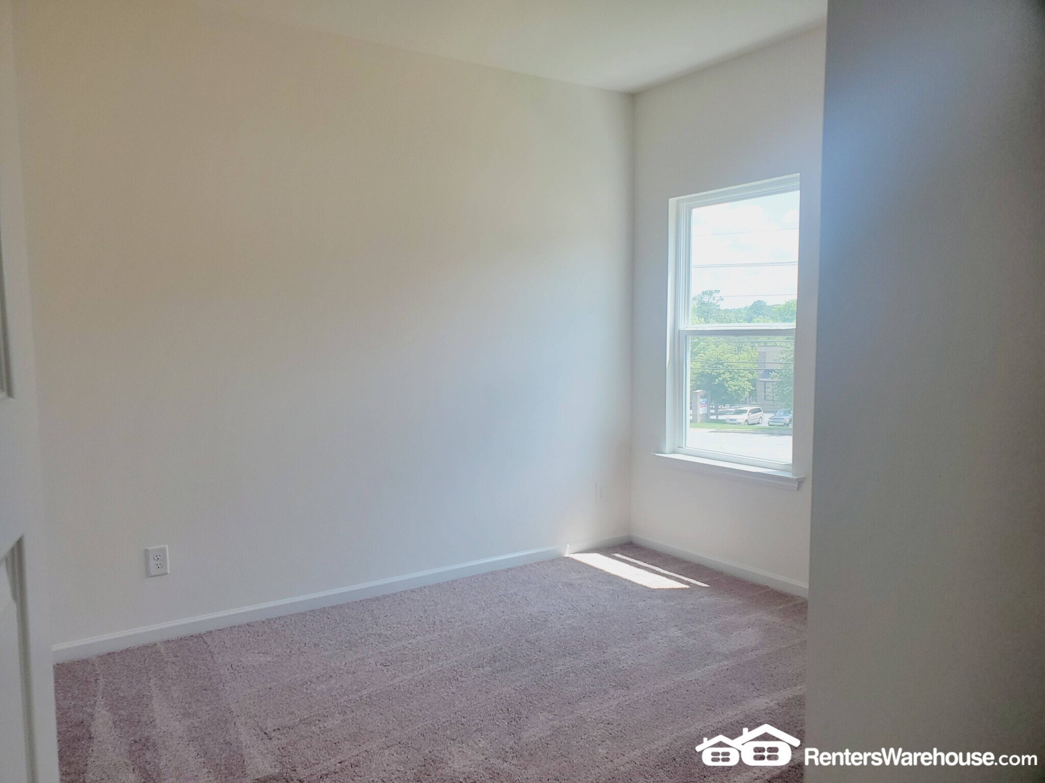 Building Photo - 3834 Clarington Dr