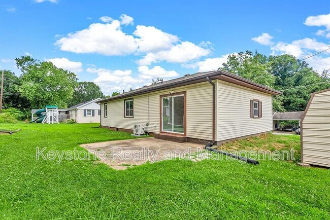 Building Photo - 103 Cayce Ave
