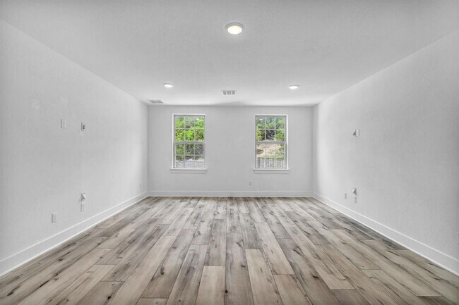 Building Photo - 1304 Brescia Walk