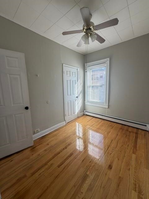 Building Photo - 212 Plainfield Ave