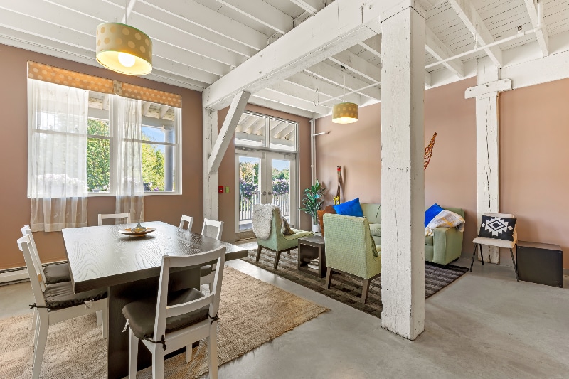 Building Photo - 18 Park St