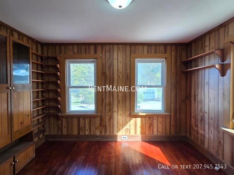 Building Photo - 16 Kendall St