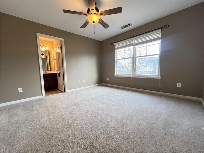 Building Photo - 9655 Durand Rd