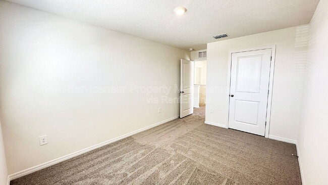 Building Photo - 2926 Rock Sound St