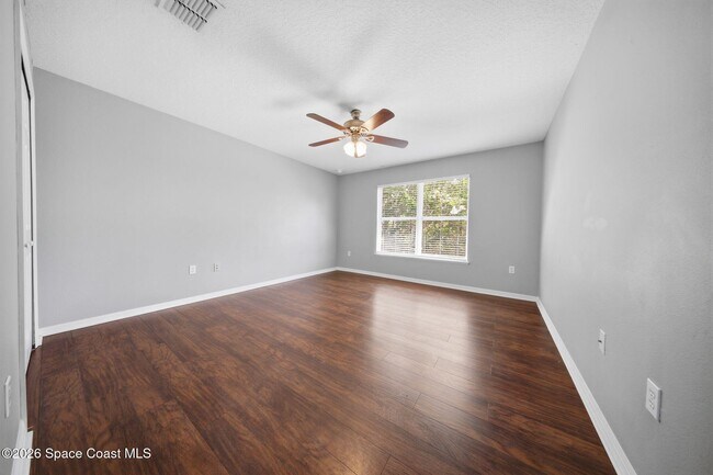 Building Photo - 1116 Myrtle Lake View Dr