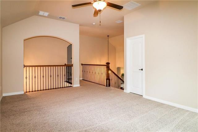 Building Photo - 2866 Nottingham Dr