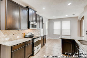 Building Photo - 304 Fritz Way