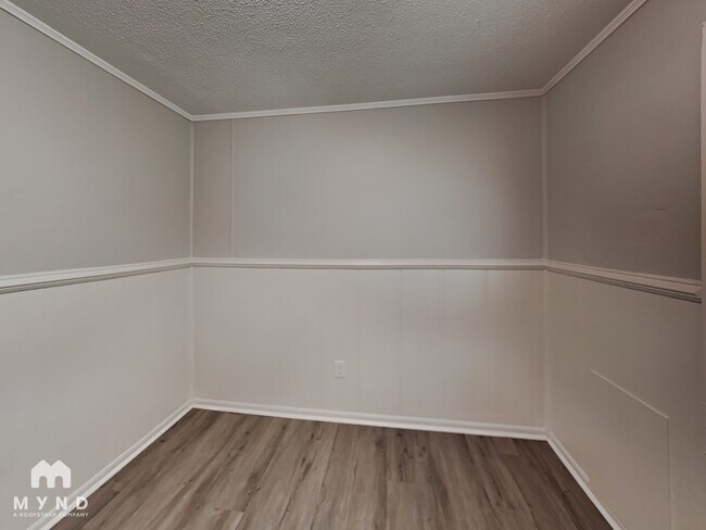Building Photo - 10140 Morris Dr SW