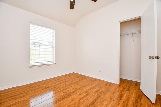 Building Photo - 16323 Woma Ct