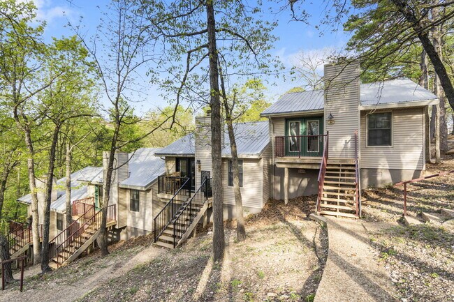 Building Photo - 225 Ozark Mountain Resort Dr