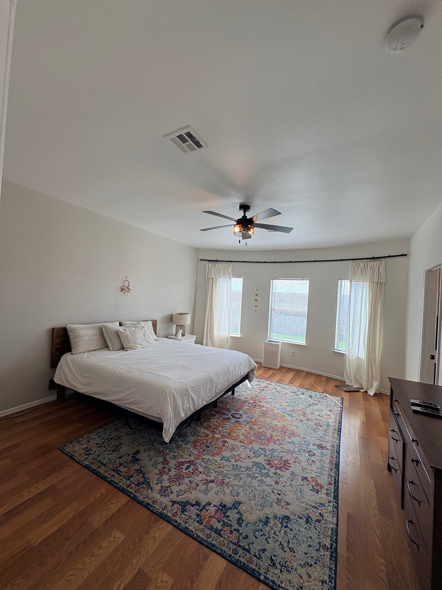Main bedroom - 3119 Sunny Prairie Dr