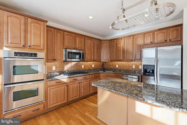 Building Photo - 7976 Vigne Ct