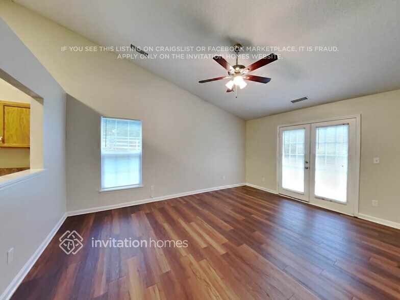 Building Photo - 105 Bosburg Dr