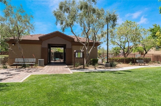 Building Photo - 9169 Column Ct