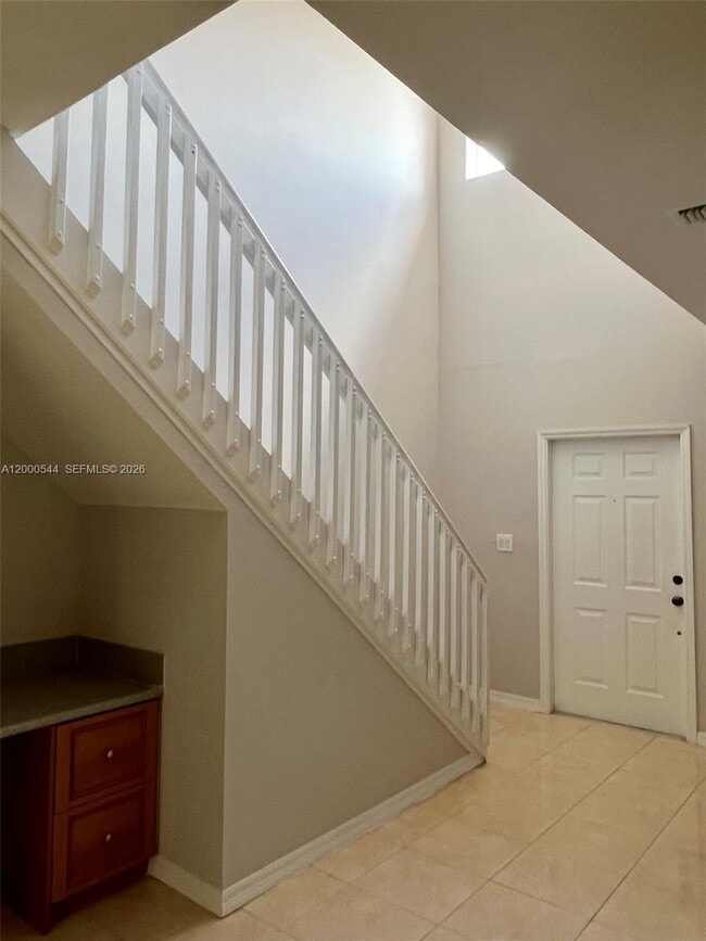 Building Photo - 312 Talia Cir