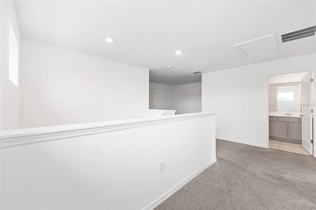 Building Photo - 7635 SW 64th St Rd