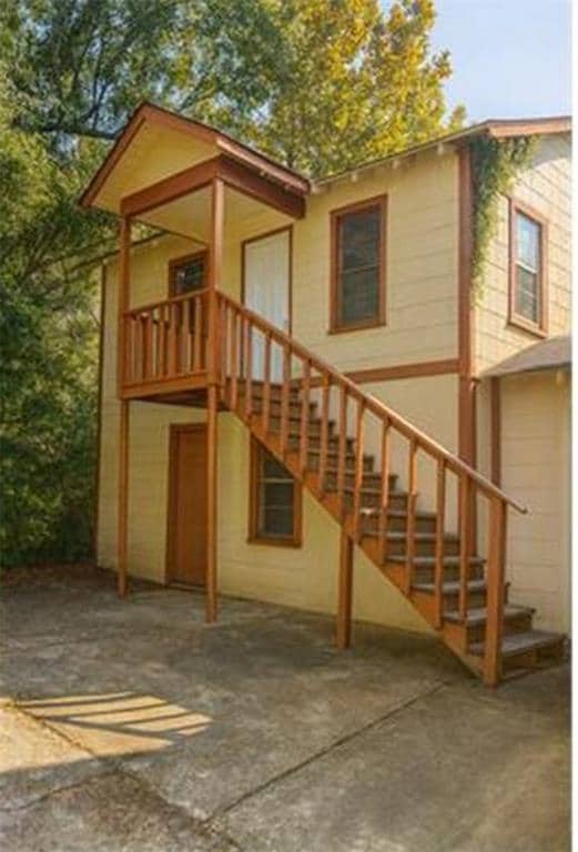 Primary Photo - 439 Irby St