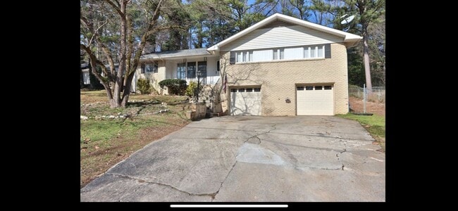 Building Photo - 1473 Dewberry Trail