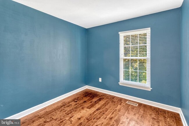 Building Photo - 15462 Windsong Ln