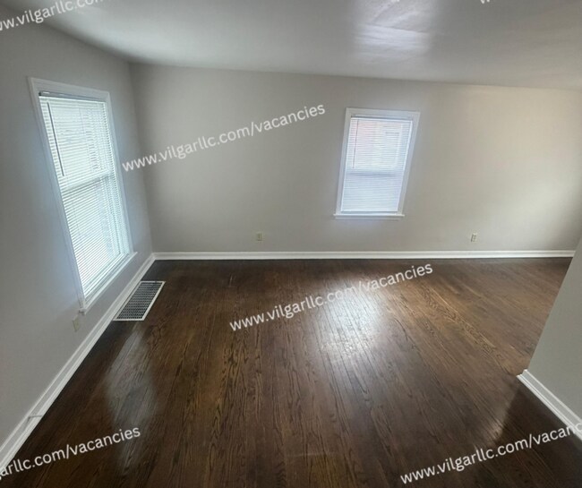 Building Photo - 8137-8137 Hohman Ave