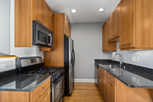 Building Photo - 7461 N Seeley Ave