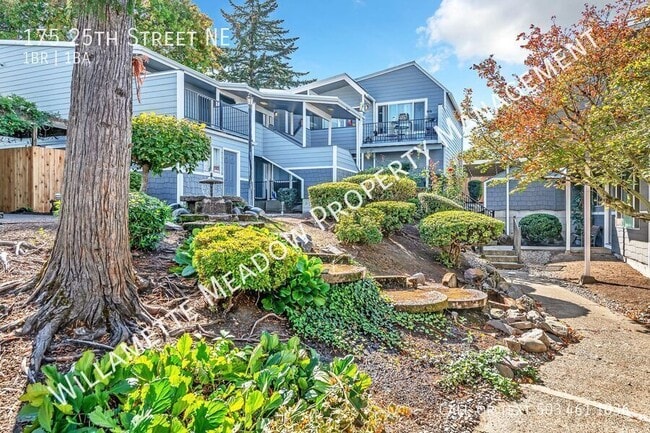 Building Photo - 175 25th St NE