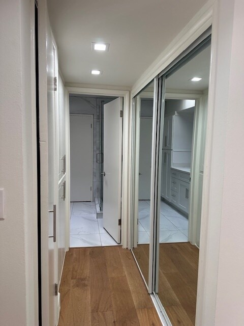 Building Photo - 11970 Montana Ave