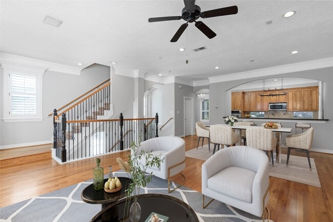 Building Photo - 6124 Tyne St