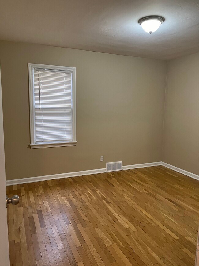 Building Photo - 1118 Cawood St