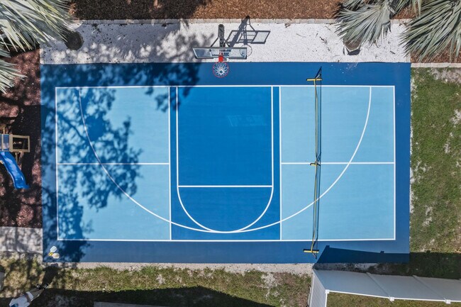 Building Photo - 11950 117th St N