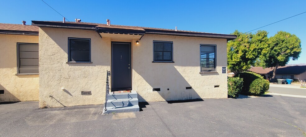 Building Photo - 16911 Glenetta Way