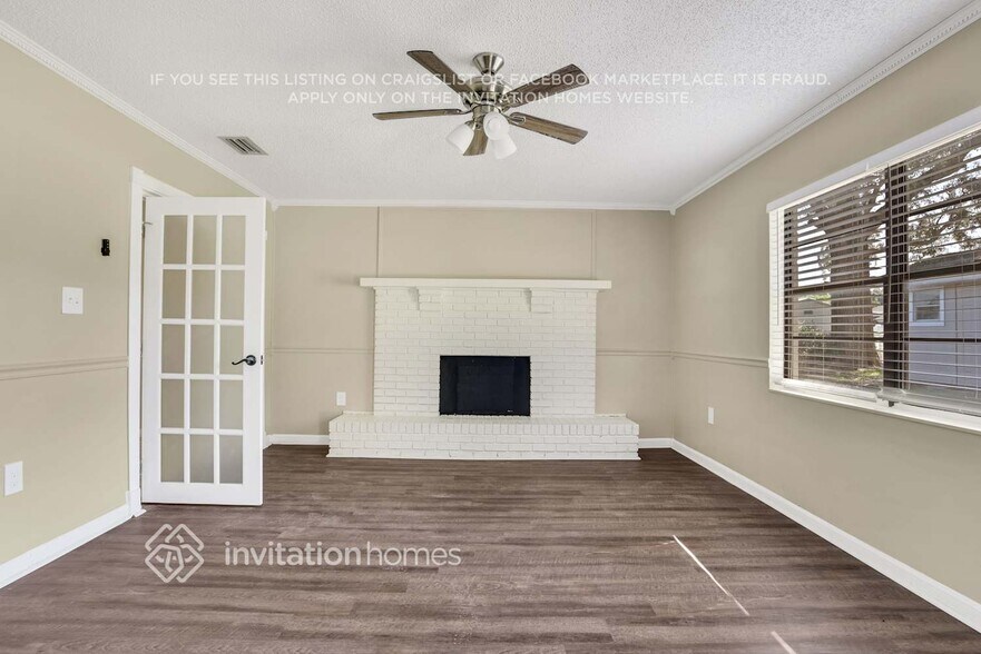Building Photo - 6903 Fern Cir