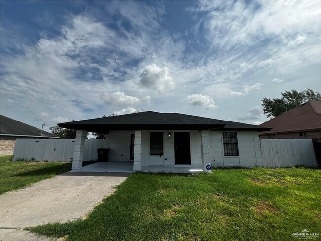 Primary Photo - 2004 Ramirez Ln