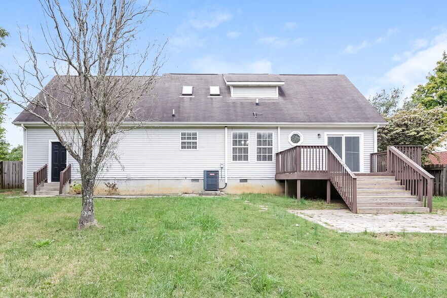 Building Photo - 141 Bill Stewart Blvd