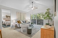 Building Photo - Haven at Golf Creek