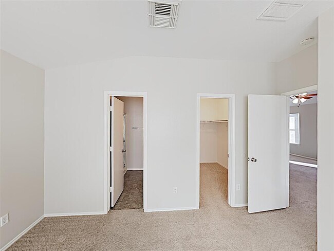 Building Photo - 8607 Twillingate Ln