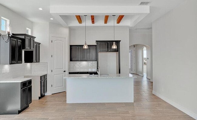 Building Photo - 14741 Tierra Harbor Ave