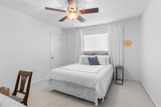 Building Photo - 8303 Red Willow Dr