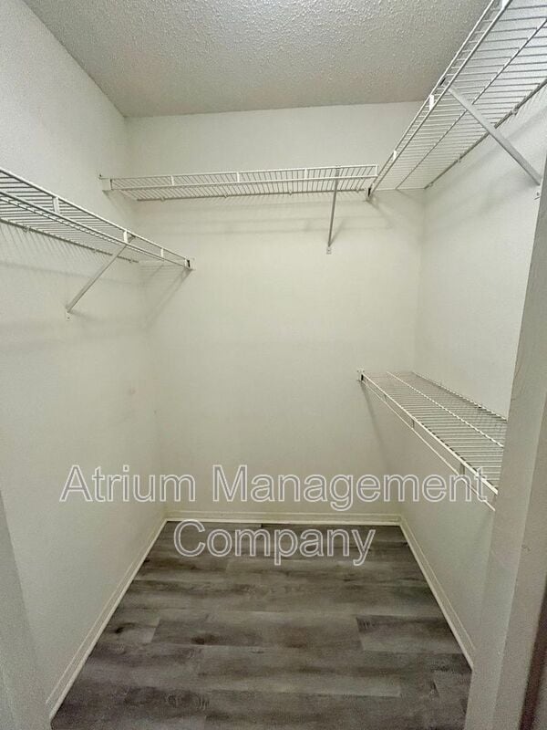 Building Photo - 2400 Feather Sound Dr