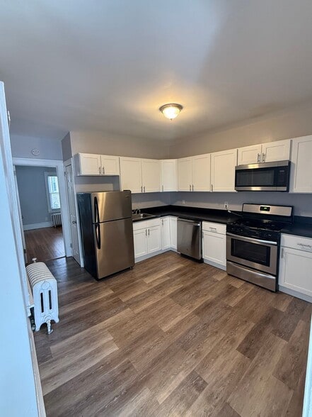 Interior Photo - West Hartford Collection