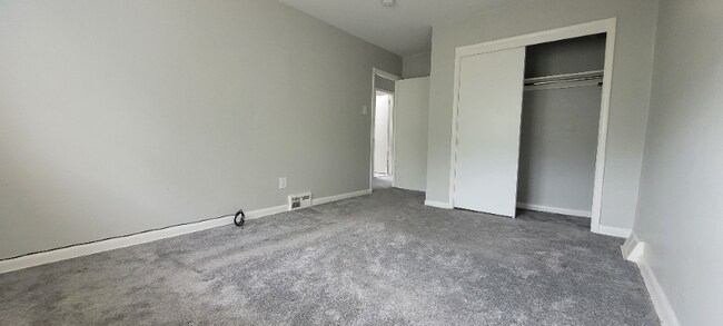 Building Photo - 4094 Balwynne Park Rd