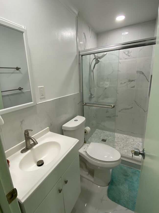 Building Photo - 12150 Monument Dr