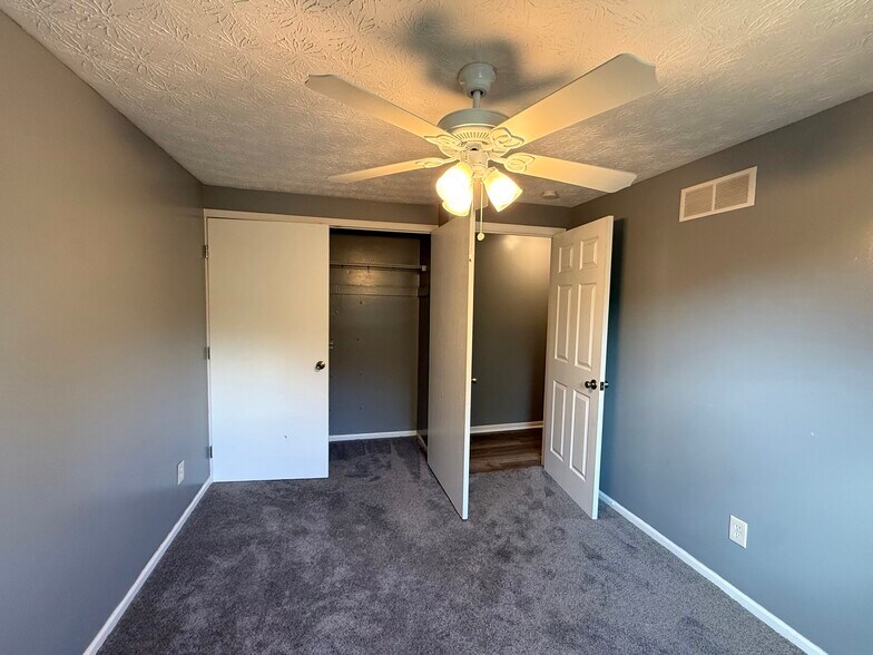 Building Photo - 3114 Strathaven Ct